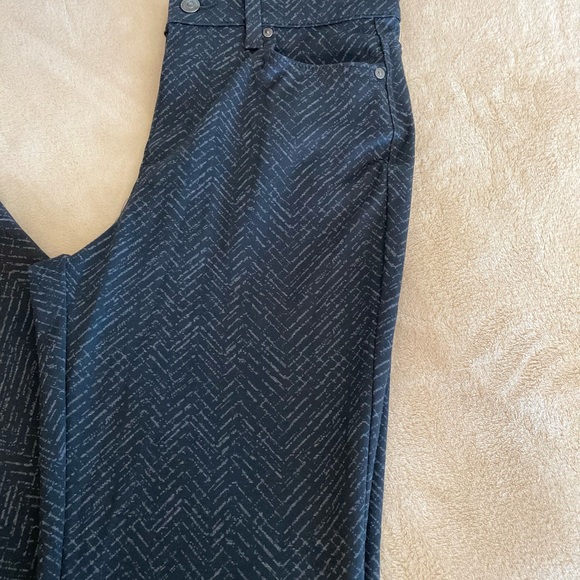 Gloria Vanderbilt Soft Chevron Pants - Size 6 - Picture 2 of 15